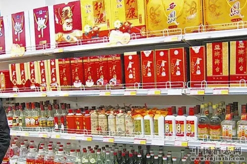 春節(jié)前高端白酒行業(yè)景氣持續(xù)，機(jī)構(gòu)齊聲看好后市表現(xiàn)